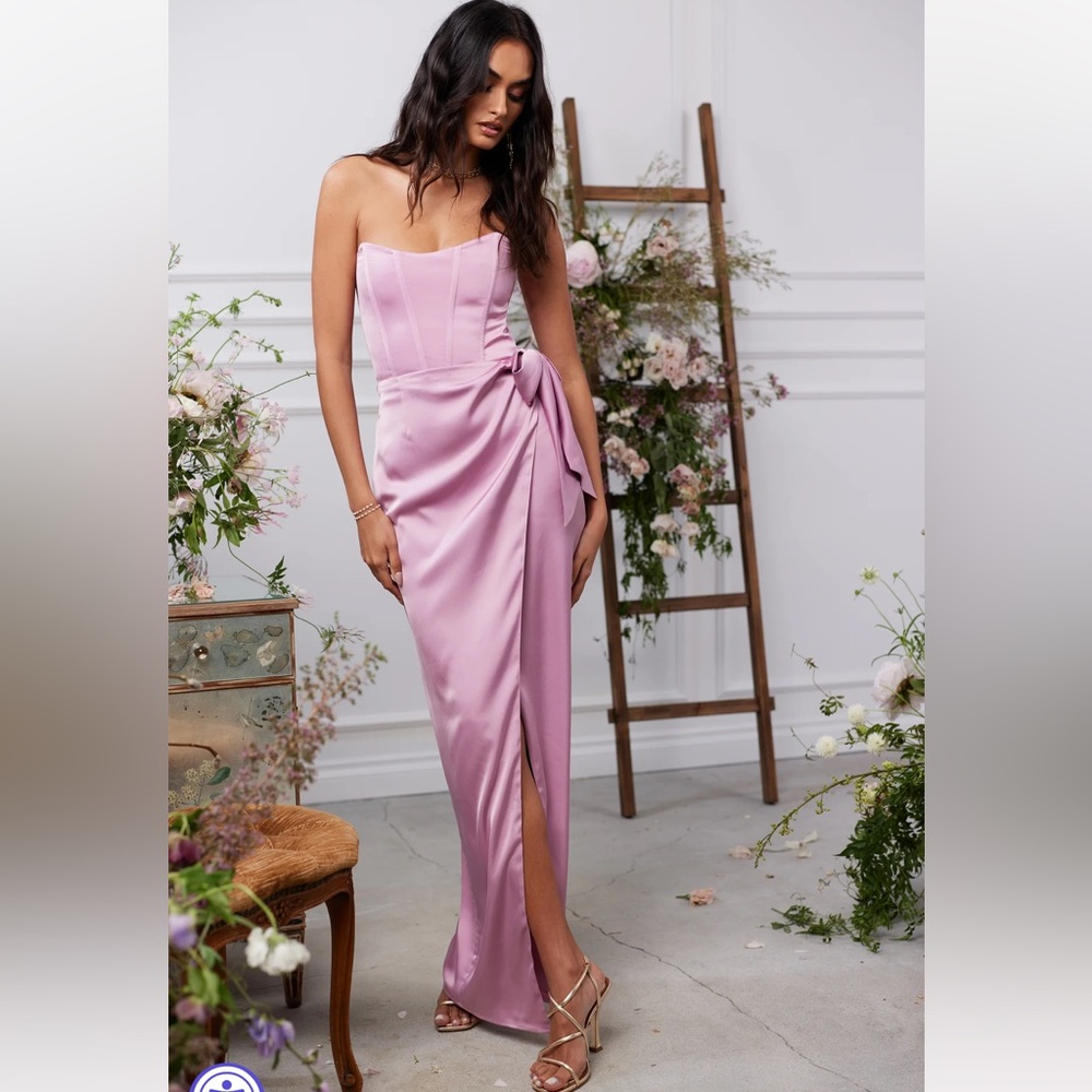 V. Chapman Elegant Pink Strapless Dress - Picture 1 of 11